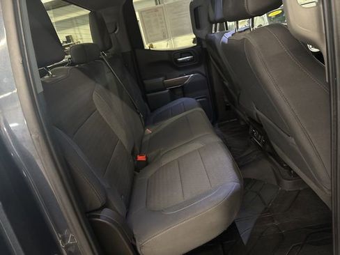 Used 2019 Chevrolet Silverado 1500 RST image 24