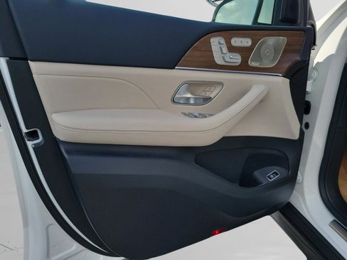 New 2026 Mercedes-Benz GLS 450 4MATIC image 22