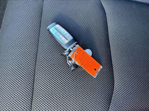 Used 2025 Genesis GV70 3.5T Sport AWD/4WD image 14
