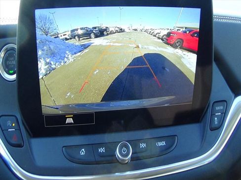 Used 2025 Chevrolet Blazer LT image 27