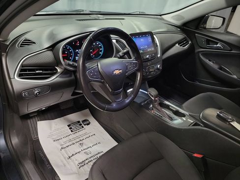 Used 2021 Chevrolet Malibu RS FWD image 16