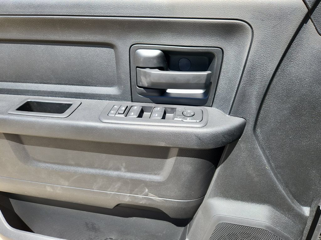New 2026 RAM 3500 Tradesman AWD/4WD image 6