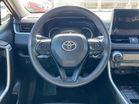 Used 2024 Toyota RAV4 XLE image 12