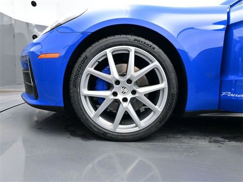Used 2024 Porsche Panamera 4 image 6