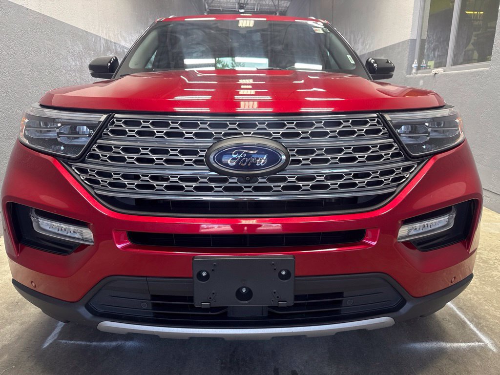 Used 2020 Ford Explorer Limited AWD/4WD image 3