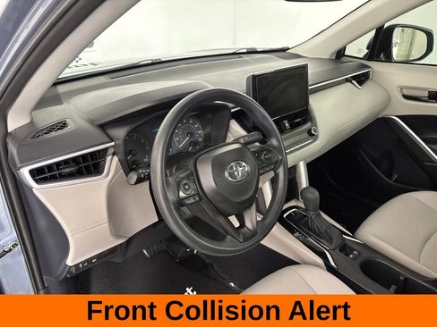 Used 2024 Toyota Corolla Cross L FWD image 10