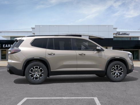 New 2026 GMC Acadia AT4 w/ Luxury Package AWD/4WD image 7