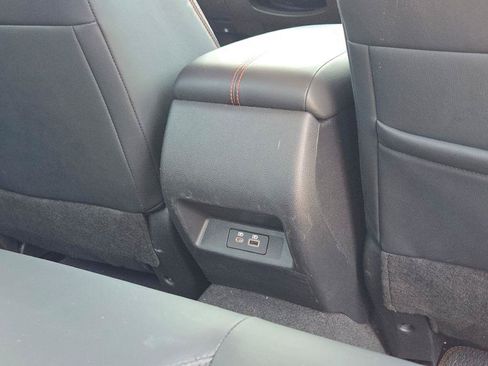 Used 2023 Nissan Altima 2.5 SR FWD image 10