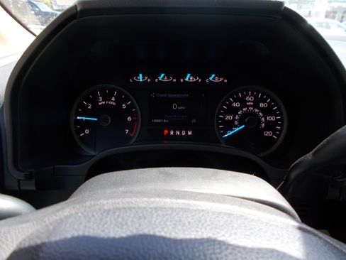 Used 2020 Ford F150 XLT w/ Trailer Tow Package AWD/4WD image 13