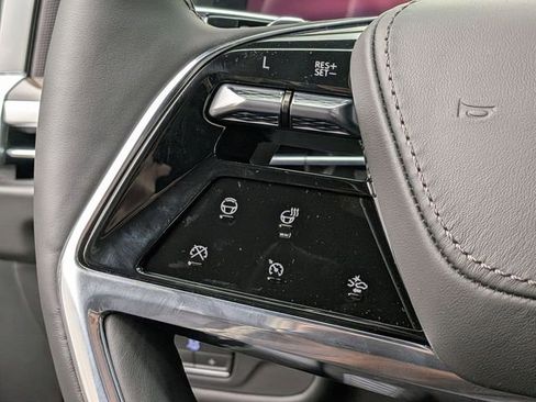 New 2026 Cadillac Escalade Platinum Sport w/ LPO, ONYX Package image 11