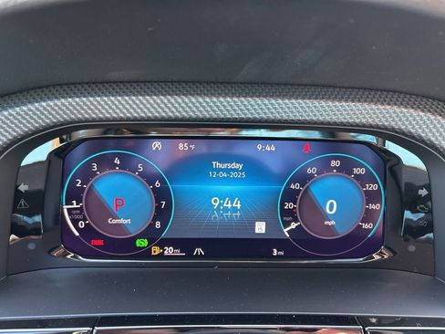 New 2026 Volkswagen Atlas Cross Sport SEL Premium R-Line image 25