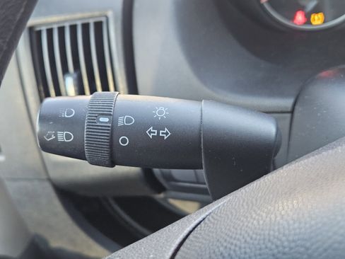 Used 2017 RAM ProMaster 2500 image 26