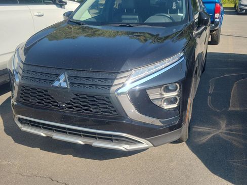 Used 2025 Mitsubishi Eclipse Cross AWD image 2