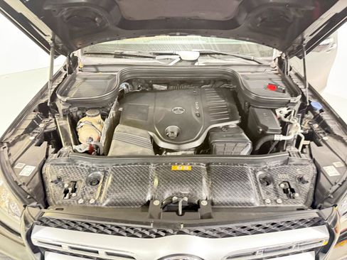 Used 2020 Mercedes-Benz GLS 450 4MATIC image 36