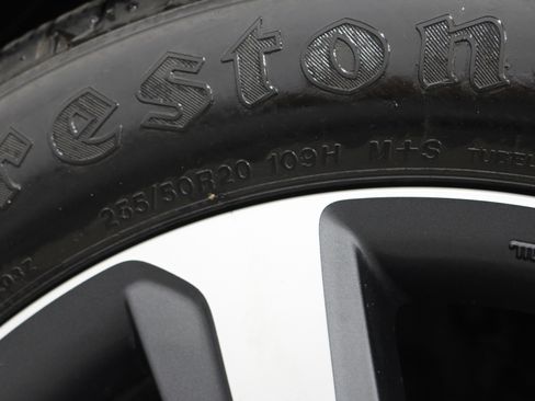 Used 2023 Honda Pilot Touring image 42