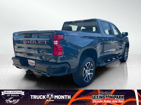 Used 2020 Chevrolet Silverado 1500 Custom Trail Boss w/ Custom Convenience Package image 8