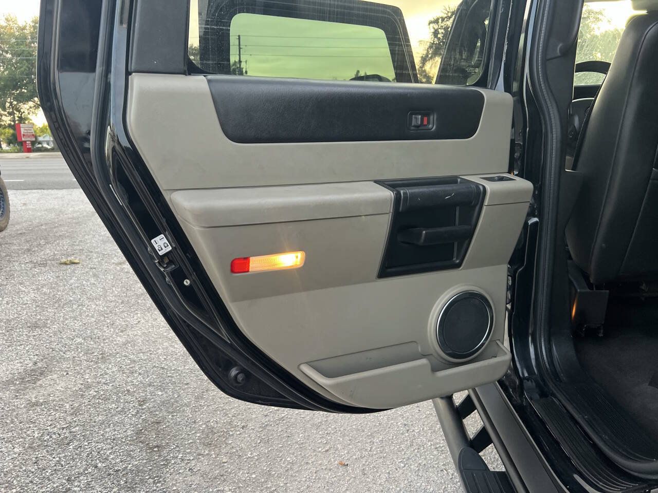 Used 2006 HUMMER H2 SUT AWD/4WD image 27