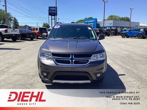 Used 2019 Dodge Journey SE w/ Connectivity Group AWD/4WD image 2