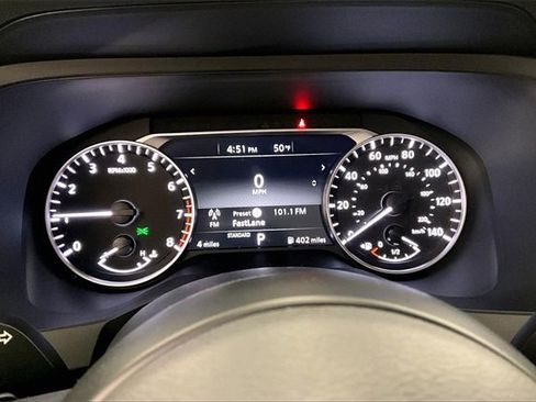 New 2025 Nissan Pathfinder S image 23