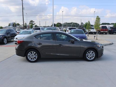 Used 2014 MAZDA MAZDA3 i Grand Touring image 6