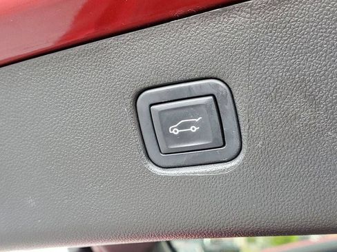 Certified 2024 Chevrolet Blazer LT w/ Convenience Package FWD image 32