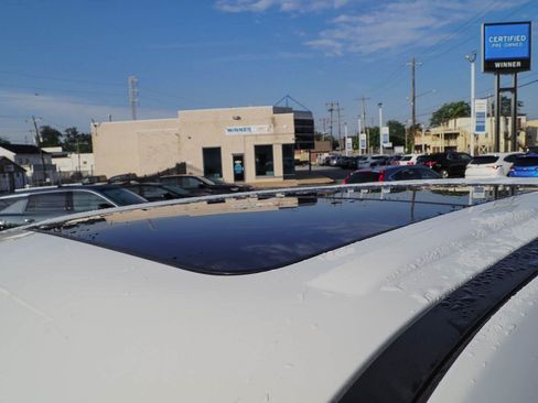 Used 2022 Ford Explorer ST w/ Equipment Group 401A AWD/4WD image 10