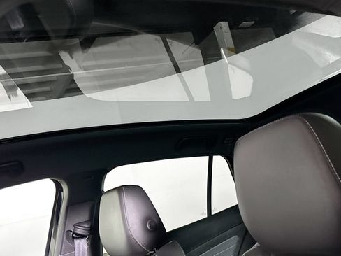 Certified 2023 Volkswagen ID.4 Pro S AWD/4WD image 20