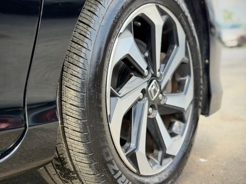 Used 2017 Honda Accord EX image 22