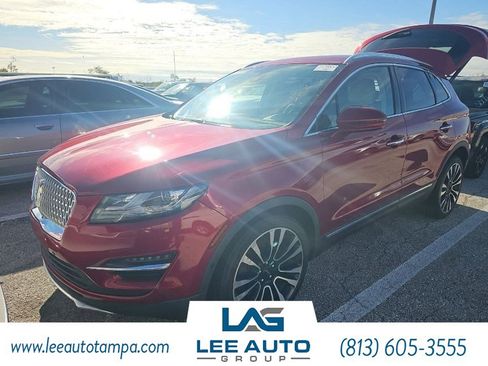 Used 2019 Lincoln MKC Reserve image 1
