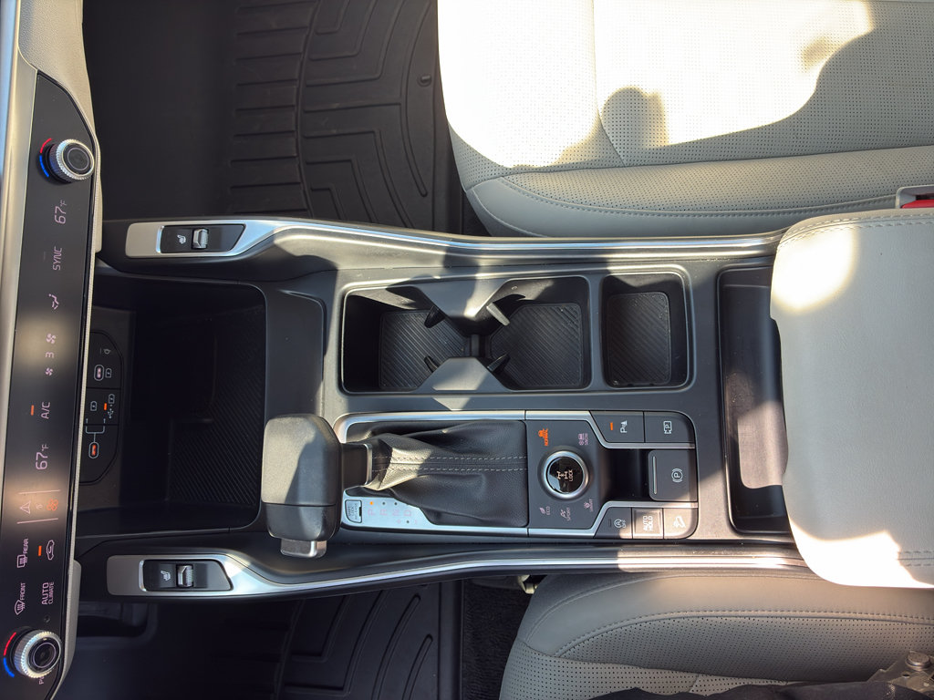 Used 2025 Kia Sorento S w/ Panoramic Sunroof Package AWD/4WD image 19