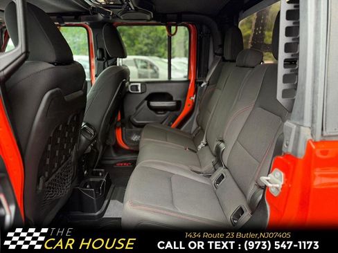 Used 2020 Jeep Gladiator Rubicon w/ LED Lighting Group AWD/4WD image 17
