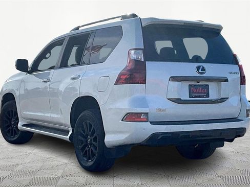 Used 2022 Lexus GX 460 image 12