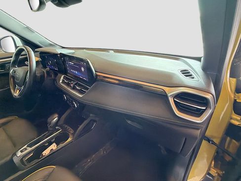 Used 2024 Chevrolet TrailBlazer ACTIV w/ Convenience Package FWD image 27