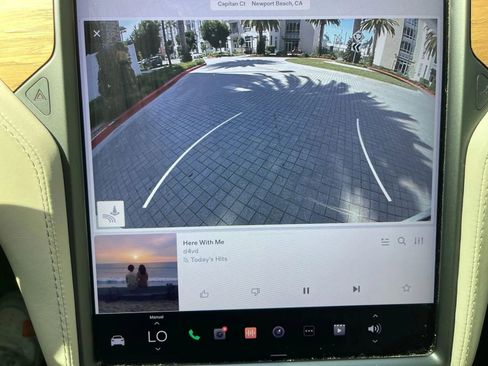 Used 2018 Tesla Model X 100D AWD/4WD image 36
