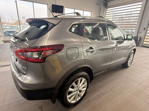 Used 2020 Nissan Rogue Sport SV w/ Technology Package image 7