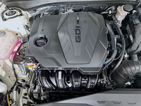 Used 2025 Kia K5 LXS image 33