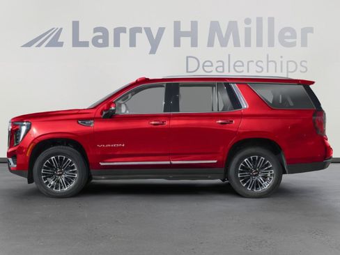 Used 2025 GMC Yukon AT4 Ultimate w/ LPO, Illumination Package image 6