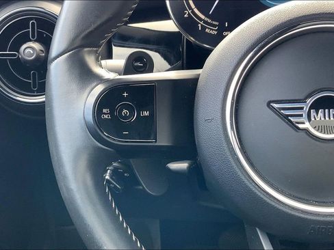 Certified 2023 MINI Cooper S image 18