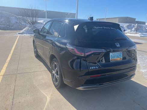 Used 2024 Honda HR-V EX-L image 5