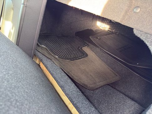 Used 2015 Chevrolet Malibu LT w/ Power Convenience Package image 33