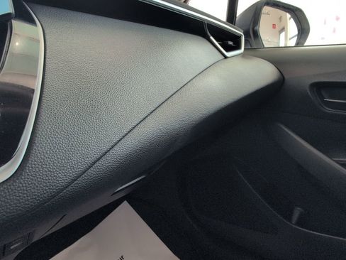 Used 2024 Toyota Corolla LE FWD image 28