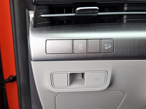 Used 2024 Hyundai Kona SEL image 14