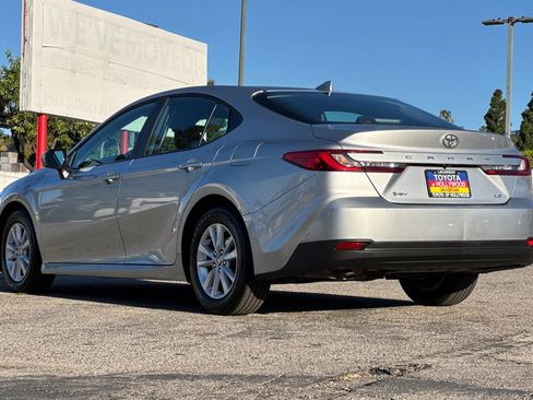 Certified 2025 Toyota Camry LE image 6