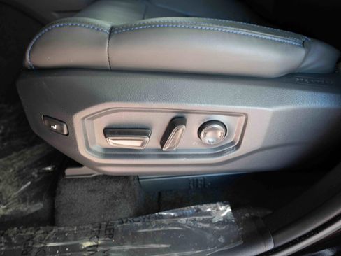 New 2026 Toyota Tundra Platinum image 12