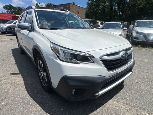 Used 2020 Subaru Outback Touring XT AWD/4WD image 3
