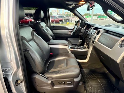 Used 2011 Ford F150 Raptor w/ Raptor Luxury Pkg image 19