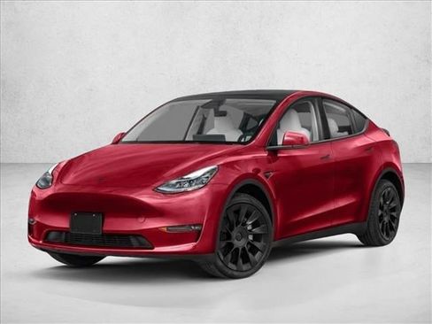 Used 2024 Tesla Model Y Long Range RWD image 1