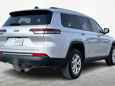 Used 2022 Jeep Grand Cherokee L Limited image 2