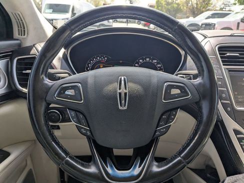 Used 2016 Lincoln MKX Black Label w/ Technology Package image 19