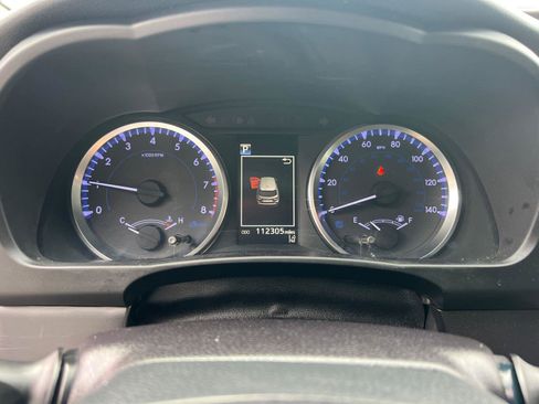 Used 2019 Toyota Highlander LE image 27